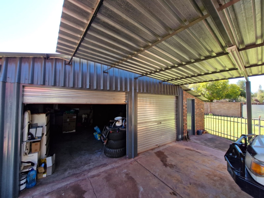 3 Bedroom Property for Sale in Kathu Northern Cape